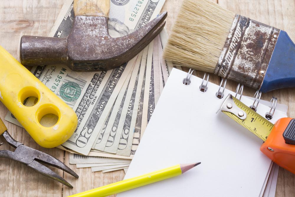 figuring out the cost of remodeling a home
